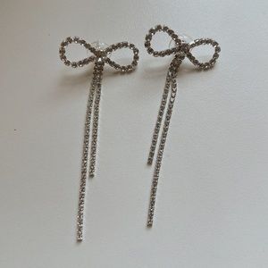sparkle bow earrings